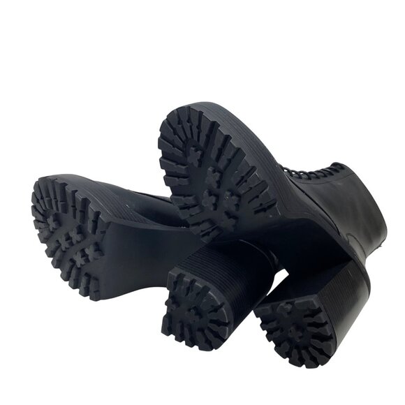 Madden Girl Size 8.5 Black Leather Heeled Combat Boots With Lug Sole Side Zipper - Picture 10 of 11